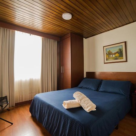 Apartamentos Galerias ボゴタ エクステリア 写真