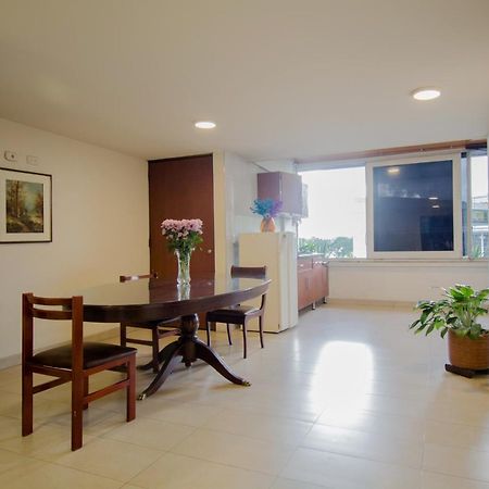 Apartamentos Galerias ボゴタ エクステリア 写真