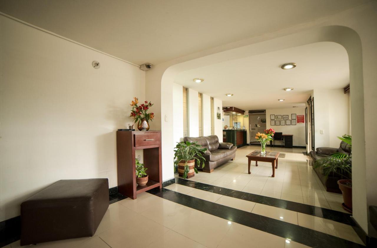 Apartamentos Galerias ボゴタ エクステリア 写真