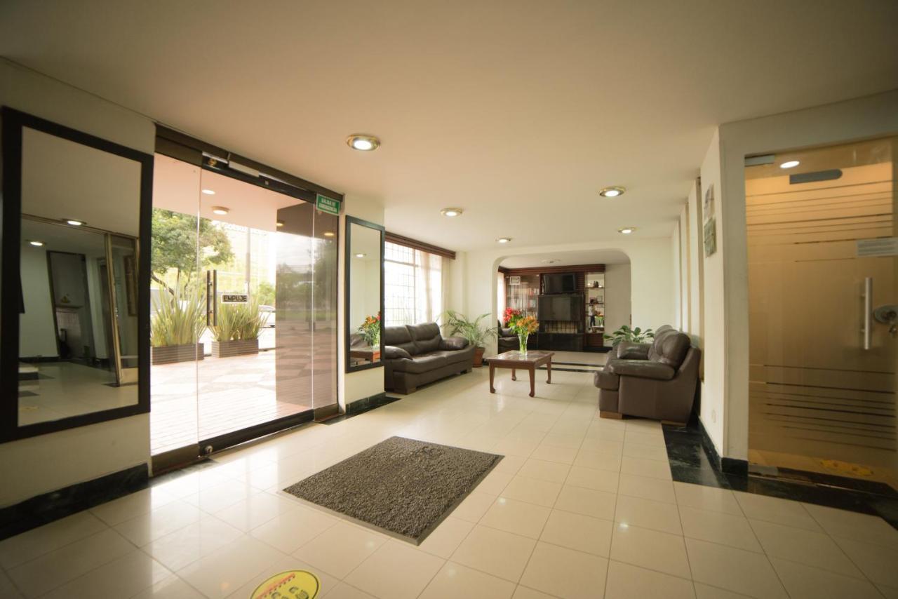 Apartamentos Galerias ボゴタ エクステリア 写真