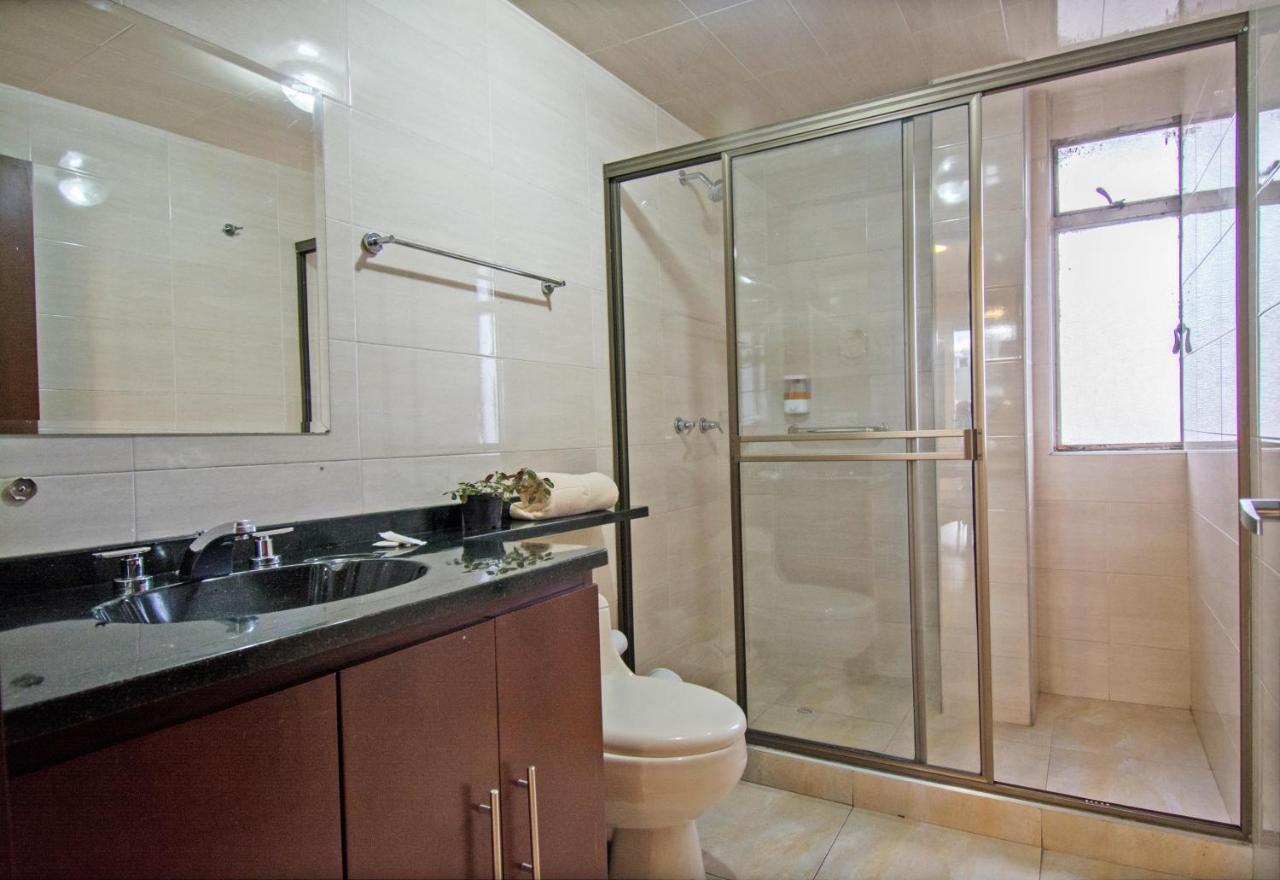 Apartamentos Galerias ボゴタ エクステリア 写真