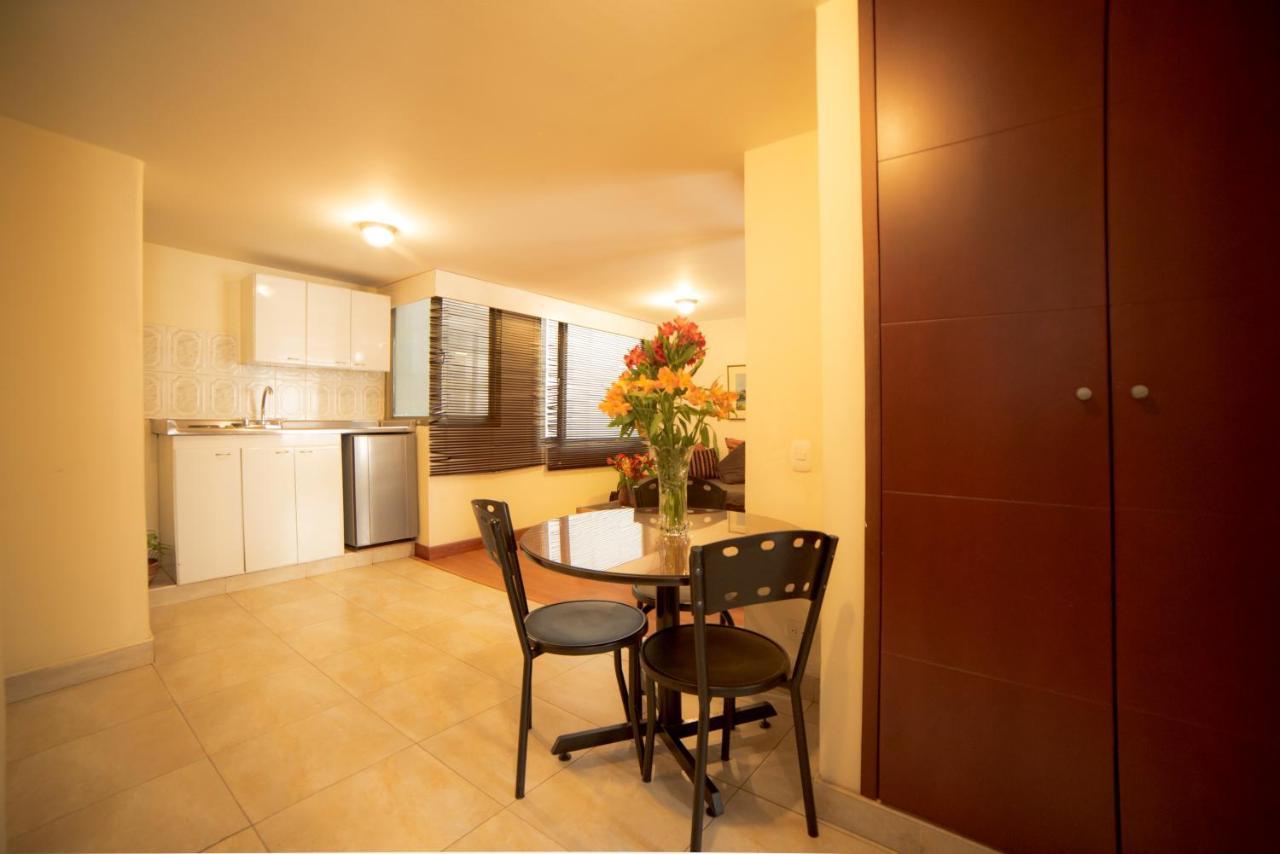 Apartamentos Galerias ボゴタ エクステリア 写真