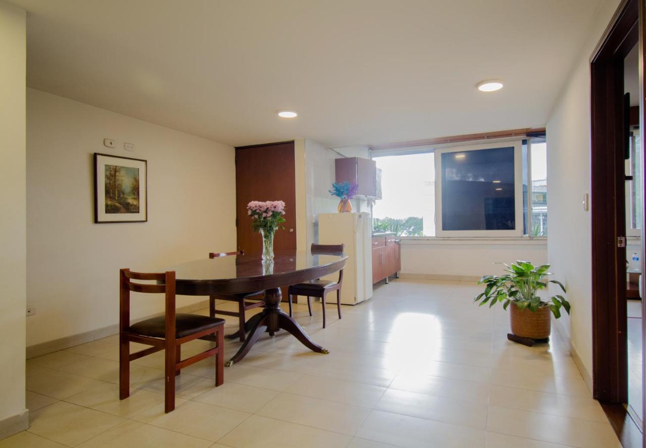 Apartamentos Galerias ボゴタ エクステリア 写真