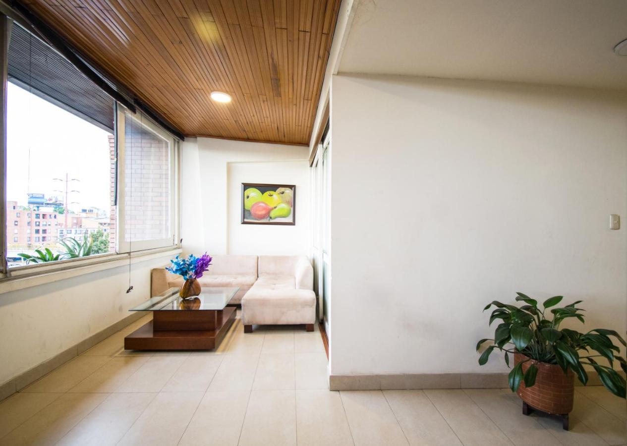 Apartamentos Galerias ボゴタ エクステリア 写真
