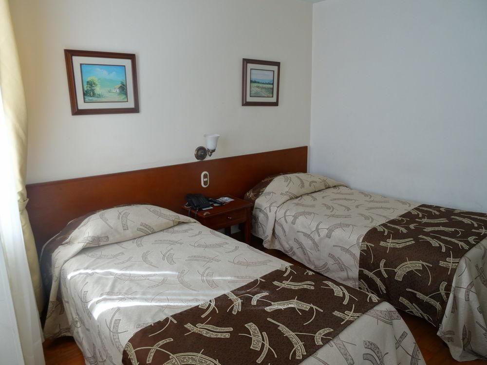 Apartamentos Galerias ボゴタ エクステリア 写真