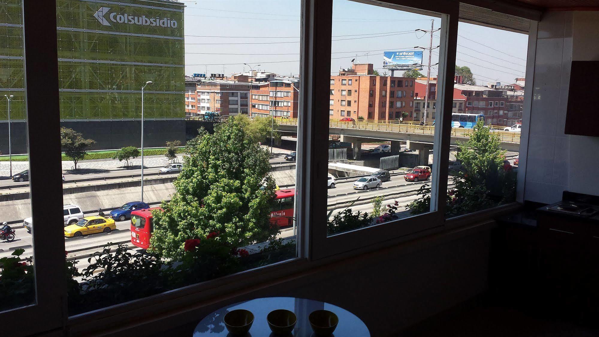 Apartamentos Galerias ボゴタ エクステリア 写真